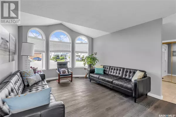 Saskatoon, SK S7J4S2,219 Nesslin TERRACE