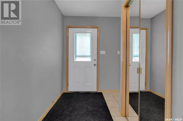 Regina, SK S4V2Y3,3140 E Renfrew POINT