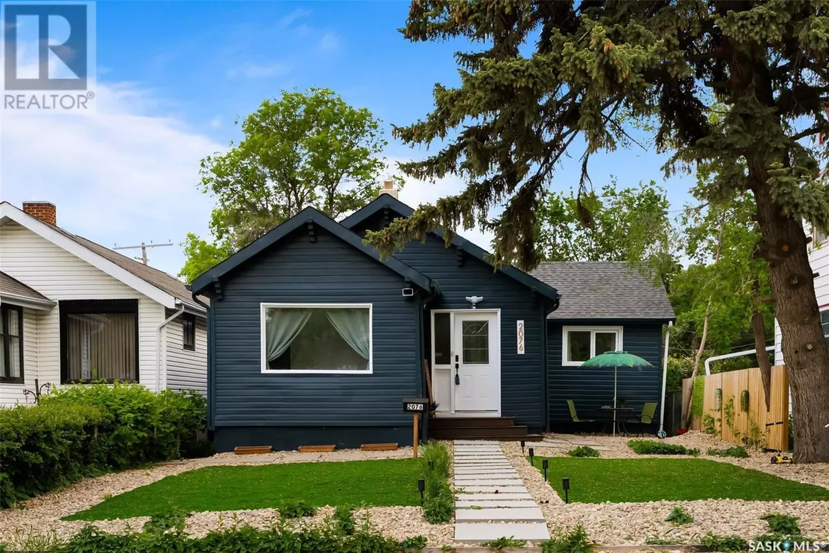 Regina, SK S4T4C1,2076 Queen STREET