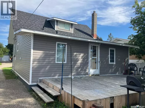 Nipawin, SK S0E1E0,900 1st STREET W