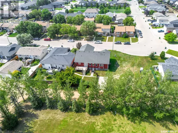 Moose Jaw, SK S6K1C2,30 Carrington DRIVE