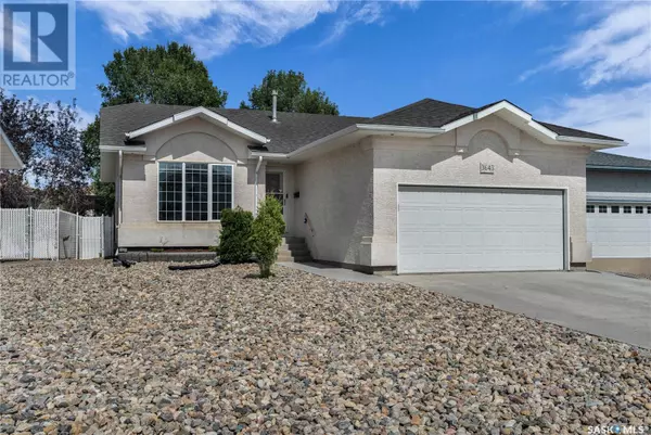 3643 Bishop CRESCENT E, Regina, SK S4Z1A8