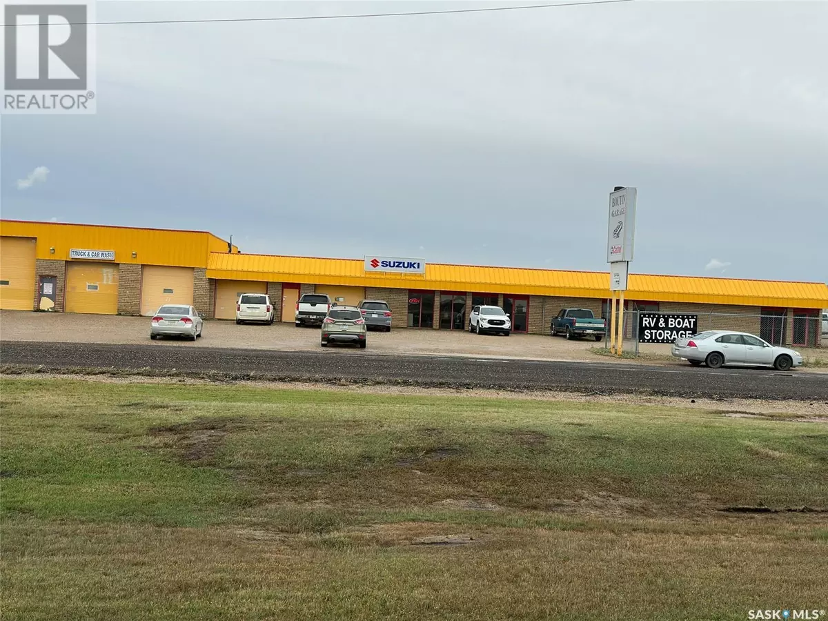 Wakaw, SK S0K4P0,105 2 HIGHWAY S