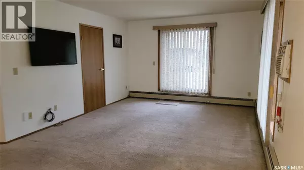 Saskatoon, SK S7H0K6,101 1001 Main STREET