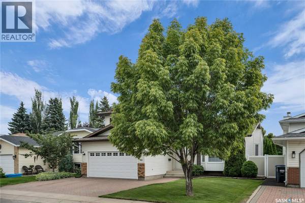 Saskatoon, SK S7J5C3,711 Swan CRESCENT