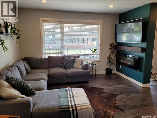 Saskatoon, SK S7W0P4,1054 Kloppenburg BEND