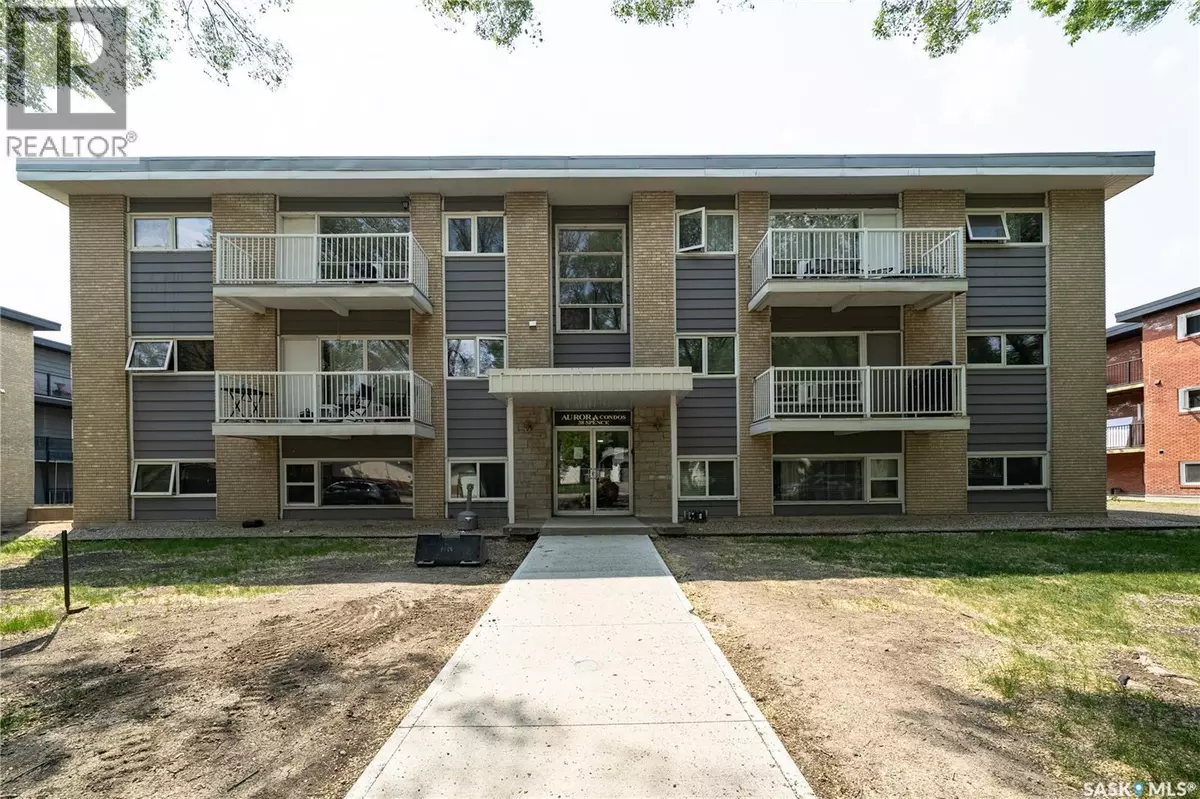 Regina, SK S4S4H4,4 38 Spence STREET