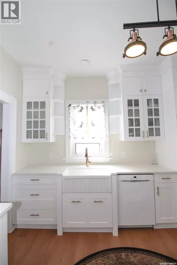 Shaunavon, SK S0N2M0,671 2nd STREET E