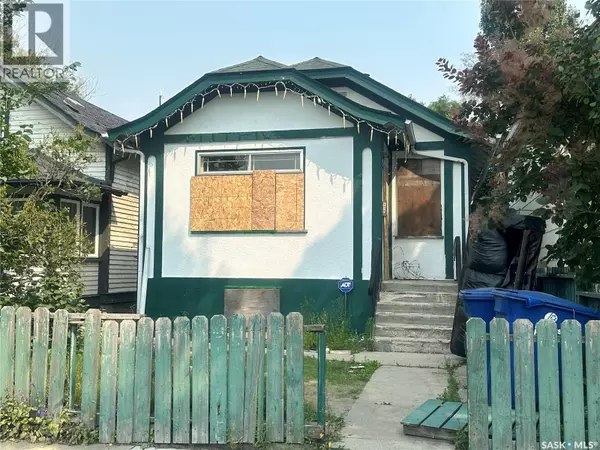 128 F AVENUE S, Saskatoon, SK S7M1S8