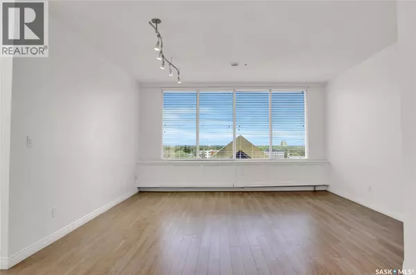 Regina, SK S4P2C2,608 1867 Hamilton STREET