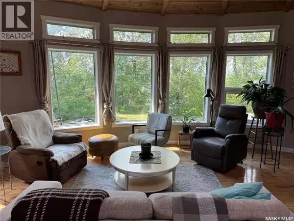 Northern Admin District, SK S0J1L0,Lakefront Round House