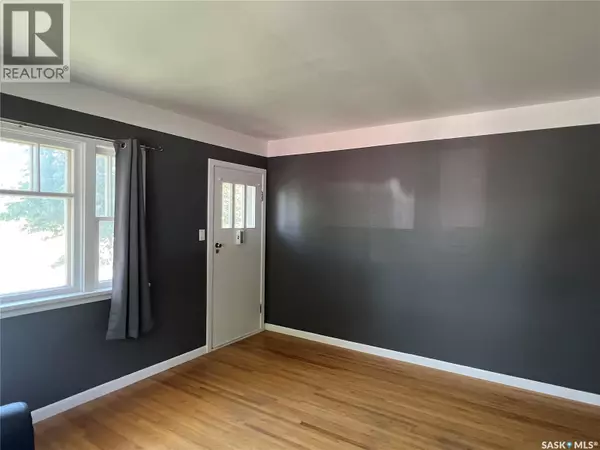 Shaunavon, SK S0N2M0,211 6th AVENUE W