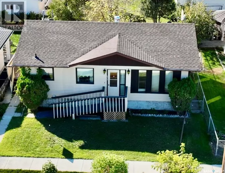 403 Churchill STREET, Hudson Bay, SK S0E0Y0