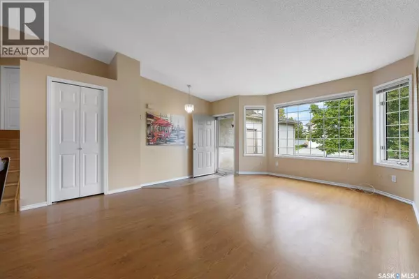 Regina, SK S4V2S7,3532 Hazel Grove DRIVE