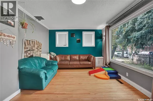 Saskatoon, SK S7M2M9,226 N AVENUE S