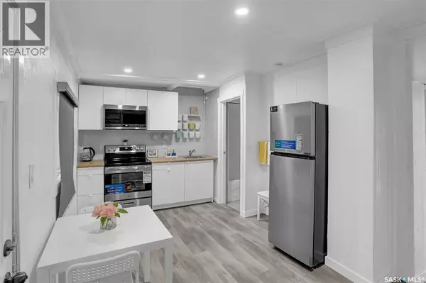 Regina, SK S4P1N9,1668 Ottawa STREET