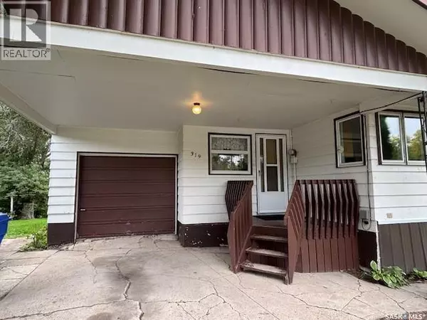 Canora, SK S0A0L0,319 8th AVENUE E