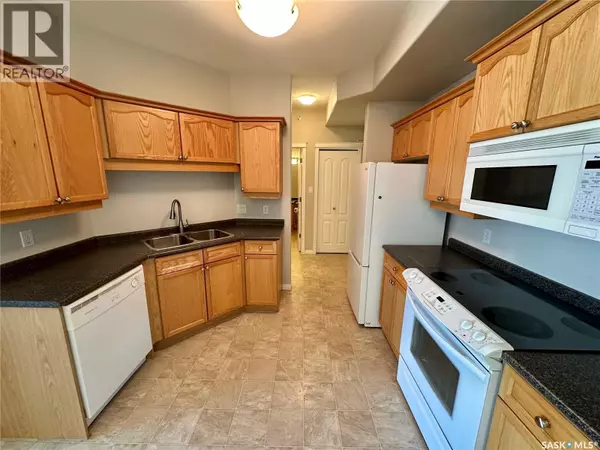 Saskatoon, SK S7J5L8,403 110 ARMISTICE WAY