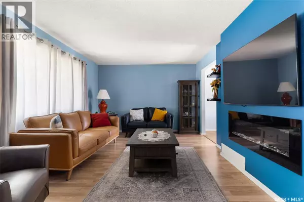 Regina, SK S4R0E6,1341 9TH AVENUE N