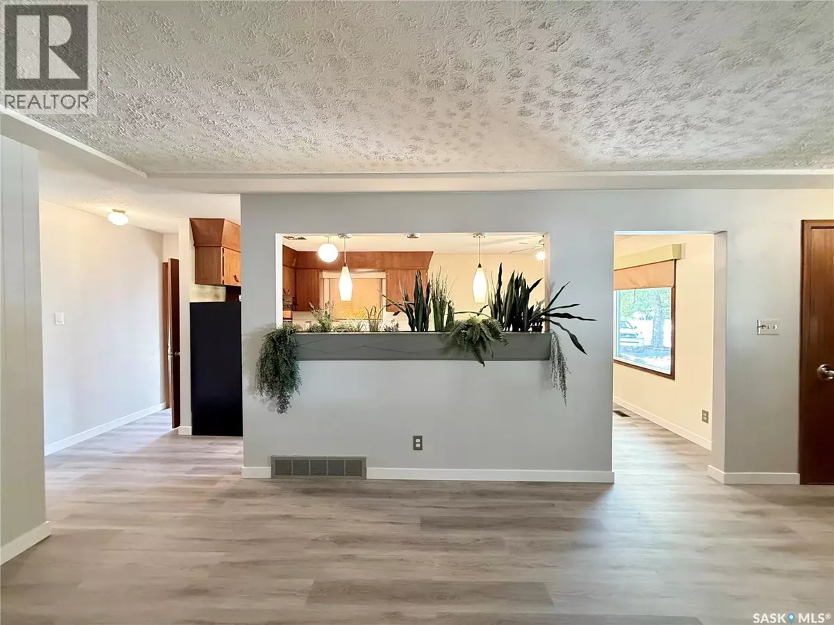 Regina, SK S4R3G7,133 MCMURCHY AVENUE