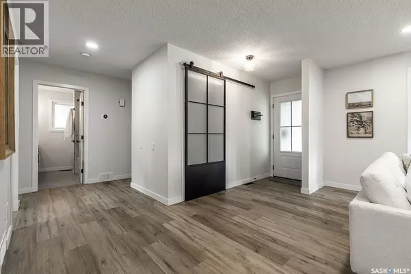 Saskatoon, SK S7K5R1,322 Stechishin WAY