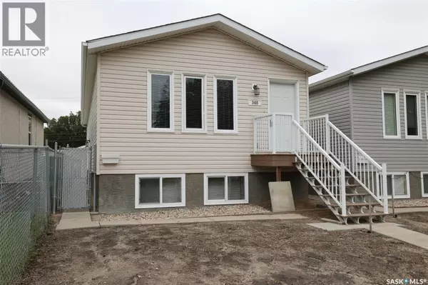 Regina, SK S4R3R2,348 Robinson STREET