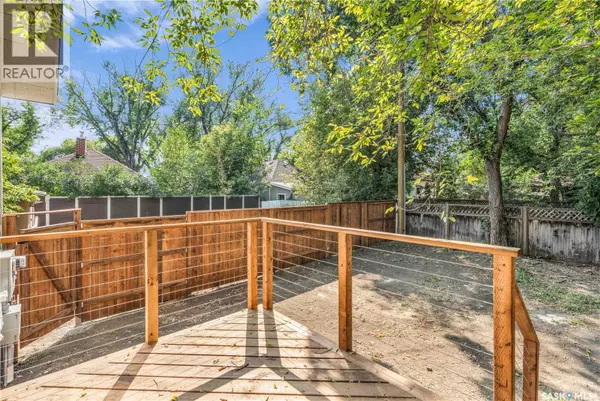 Saskatoon, SK S7L1W2,503 F AVENUE N
