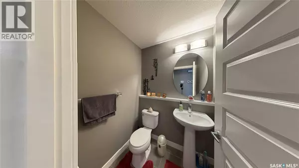Saskatoon, SK S7V0L1,411 Flynn LANE