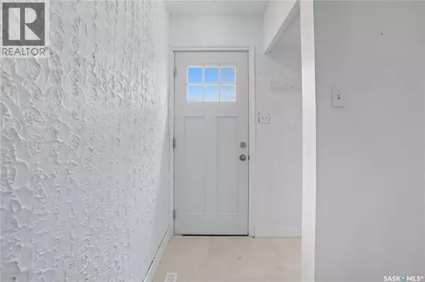 Regina, SK S4R4Y6,422 Royal STREET