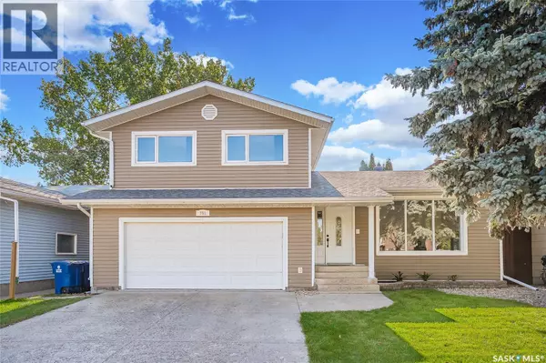 791 Lenore DRIVE, Saskatoon, SK S7K5G9