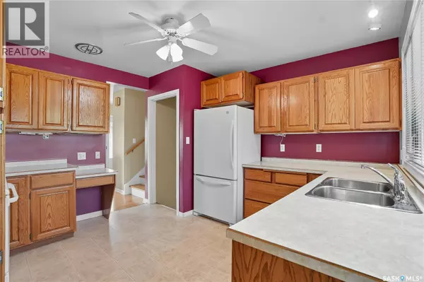 Saskatoon, SK S7H2Z9,515 GARRISON CRESCENT