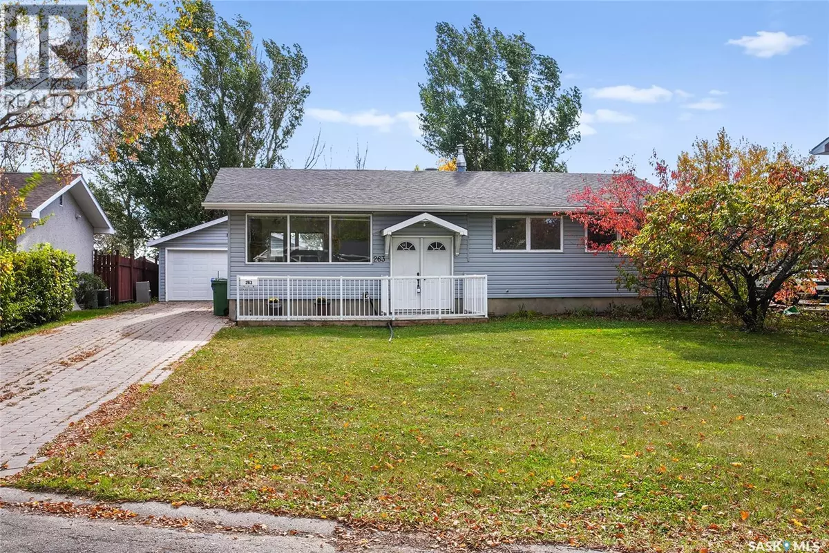 Regina, SK S4S5S8,263 Logan CRESCENT