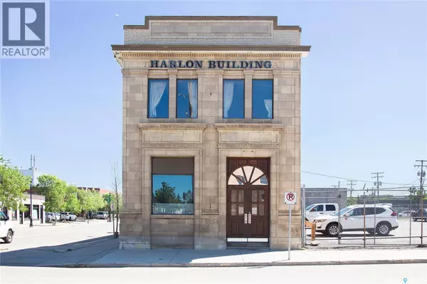 1102 1st AVENUE W, Prince Albert, SK S6V4Y6