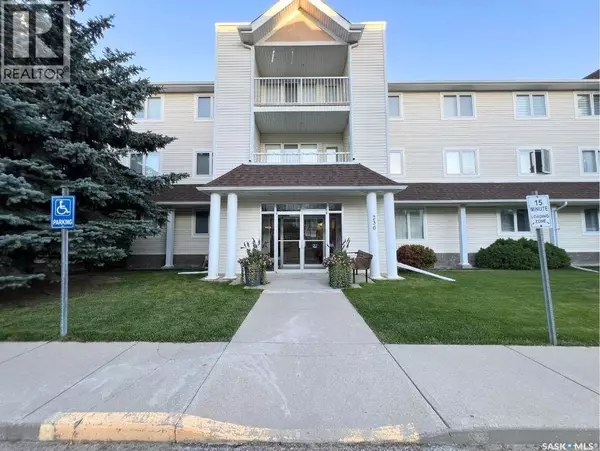 201 230 Lister Kaye CRESCENT, Swift Current, SK S9H0A2