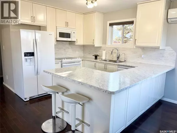 Good Spirit Lake, SK S0A0L0,408 Oldroyd DRIVE