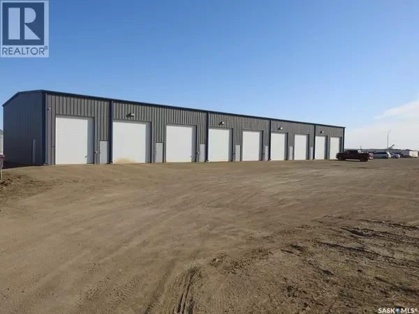 Moose Jaw, SK S6H4Y4,15&16 830 Snyder ROAD