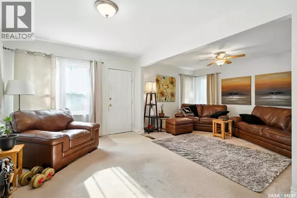 Saskatoon, SK S7K2X7,1408 8th AVENUE N