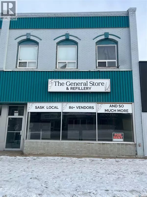 1207 4th STREET, Estevan, SK S4A0W8