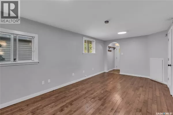 Saskatoon, SK S7H1J1,204 4th STREET E