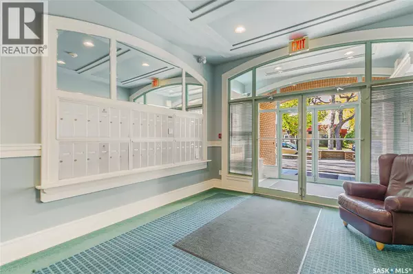 Regina, SK S4P2J8,112 2333 Scarth STREET