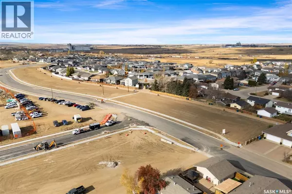 Moose Jaw, SK S6K1C5,104 Wellington DRIVE