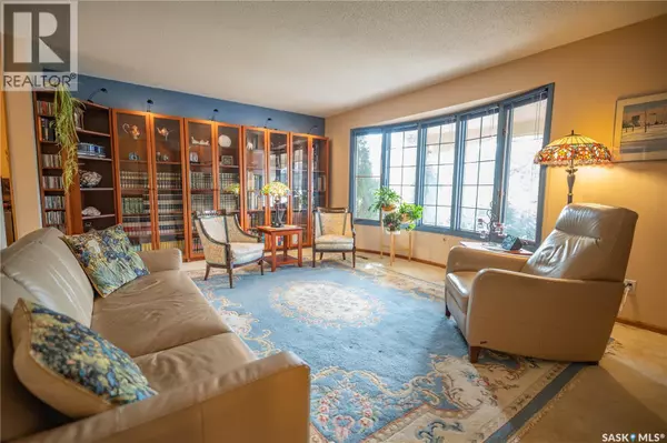 Saskatoon, SK S7H4T2,19 Champlin CRESCENT