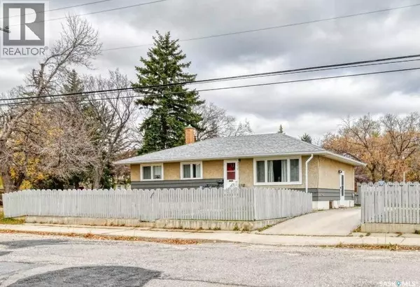 3030 2nd AVENUE, Regina, SK S4T0A8