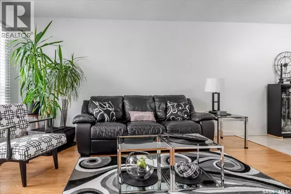 Regina, SK S4X3J6,112 Cedar Meadow DRIVE