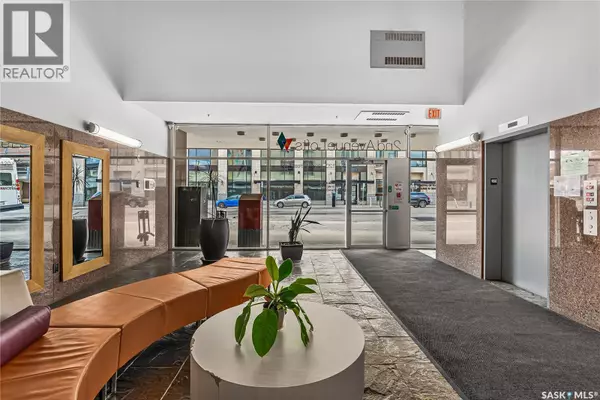 Saskatoon, SK S7K0K8,328 120 23rd STREET E