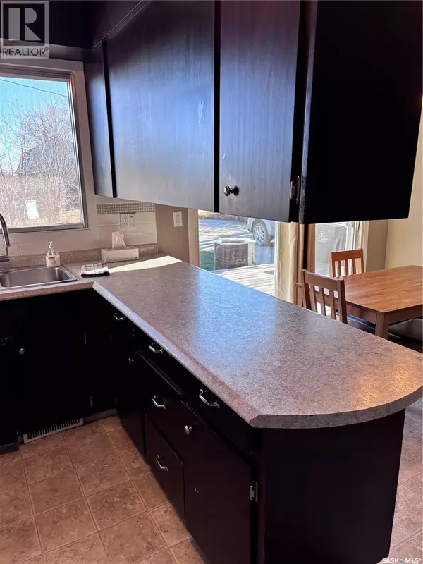 Swift Current, SK S9H2L3,269 5th AVENUE NE