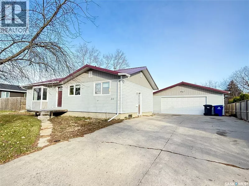 216 Onstad CRESCENT, Weyburn, SK S4H2T2