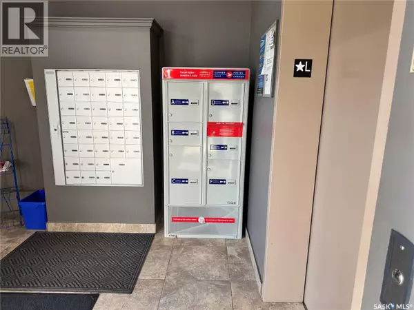 Saskatoon, SK S7M1L2,205 710 Hart ROAD