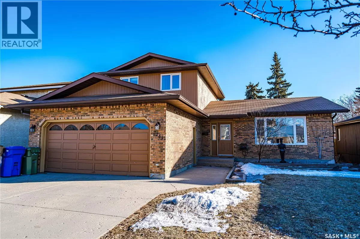 Regina, SK S4V1B3,2243 MAHONY CRESCENT