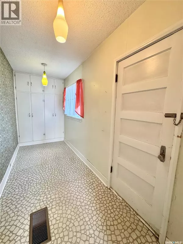 Prince Albert, SK S6V1M1,130 21st STREET E